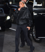 Access_Kardashian_013.png
