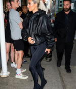 Access_Kardashian_018.png