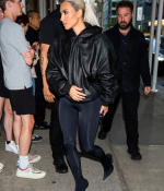 Access_Kardashian_020.png