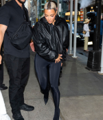 Access_Kardashian_021.png