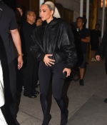 Access_Kardashian_08.png