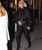 Access_Kardashian_09.png