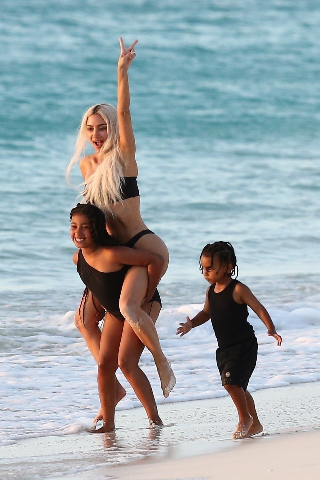 Access_Kardashian_051.jpg