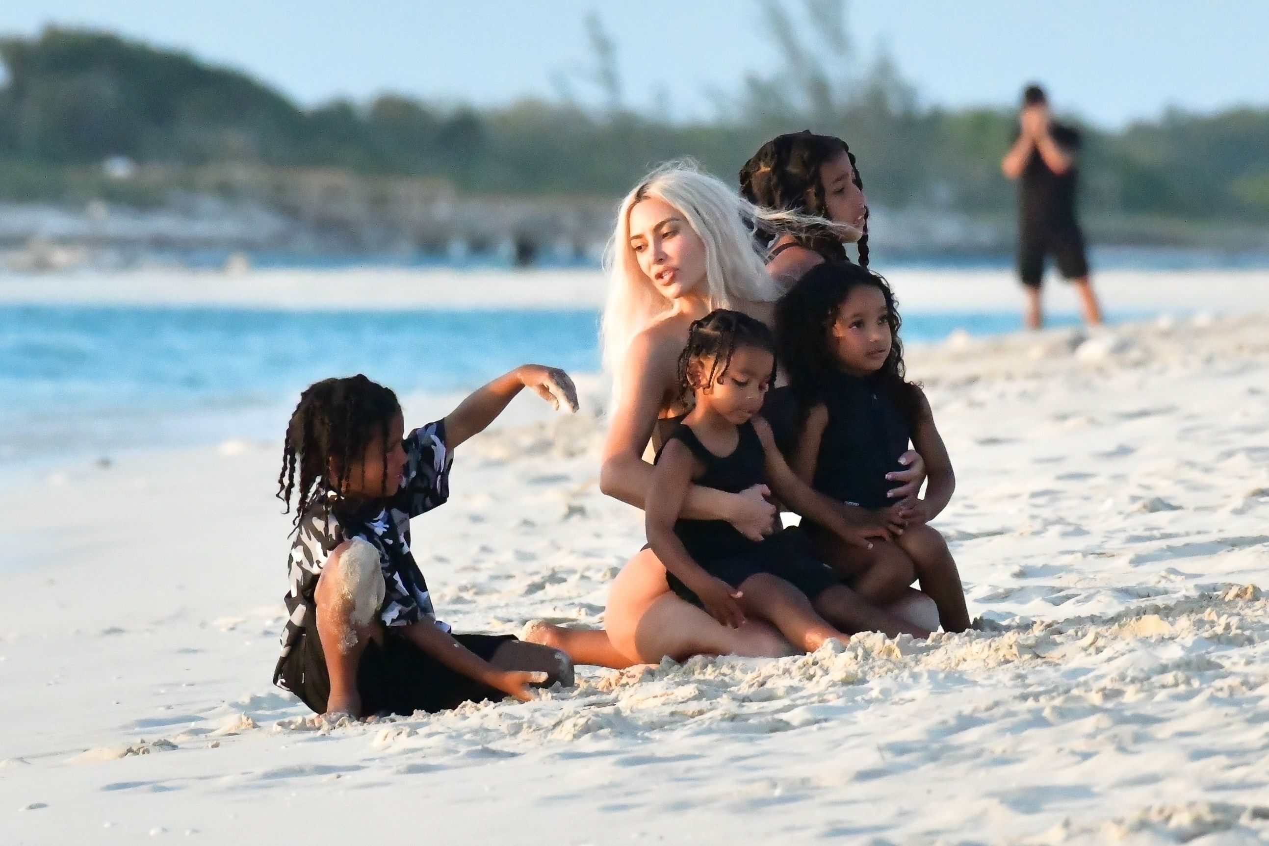 Access_Kardashian_072.jpg