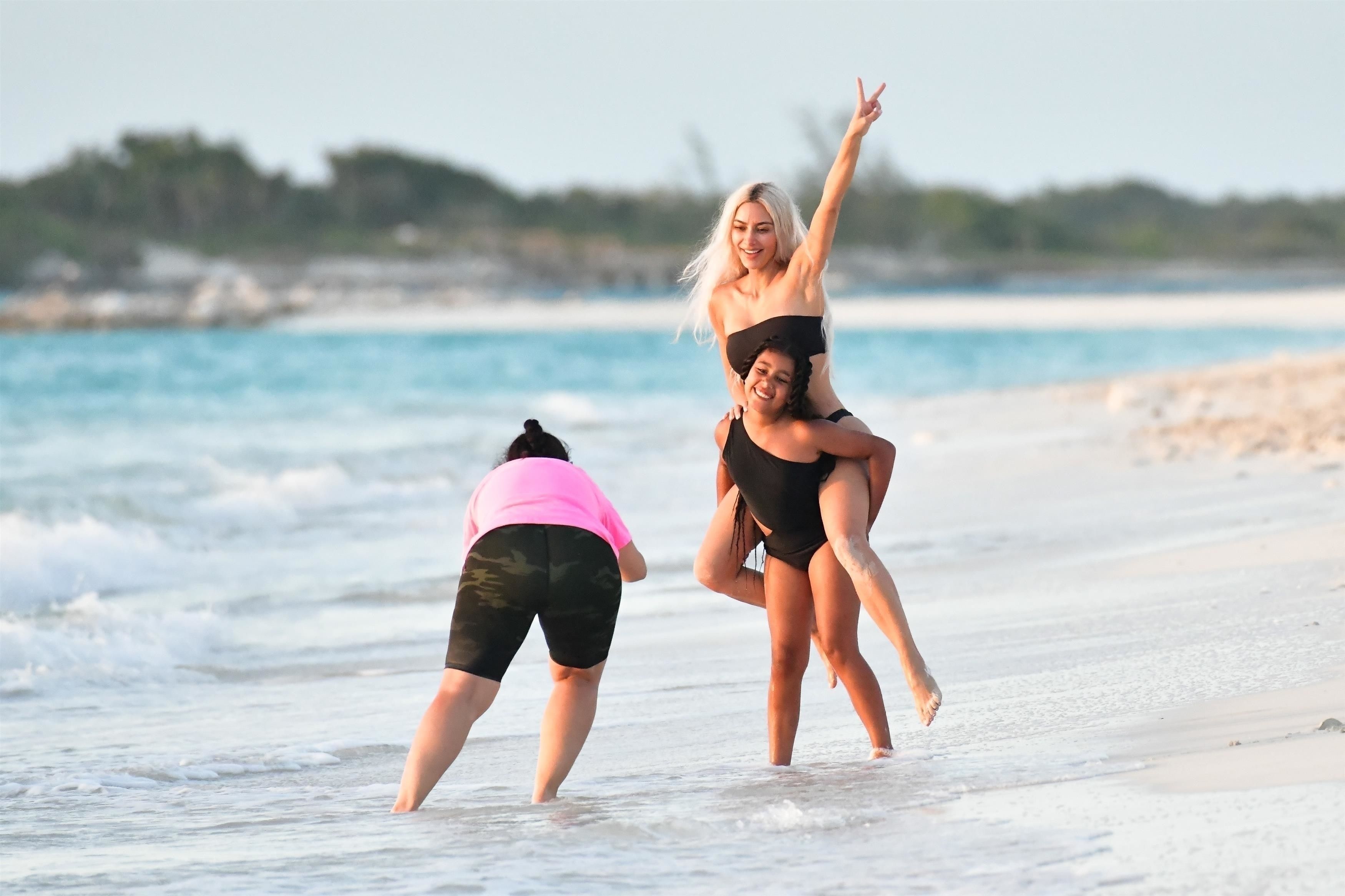 Access_Kardashian_095.jpg