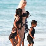 Access_Kardashian_005.jpg