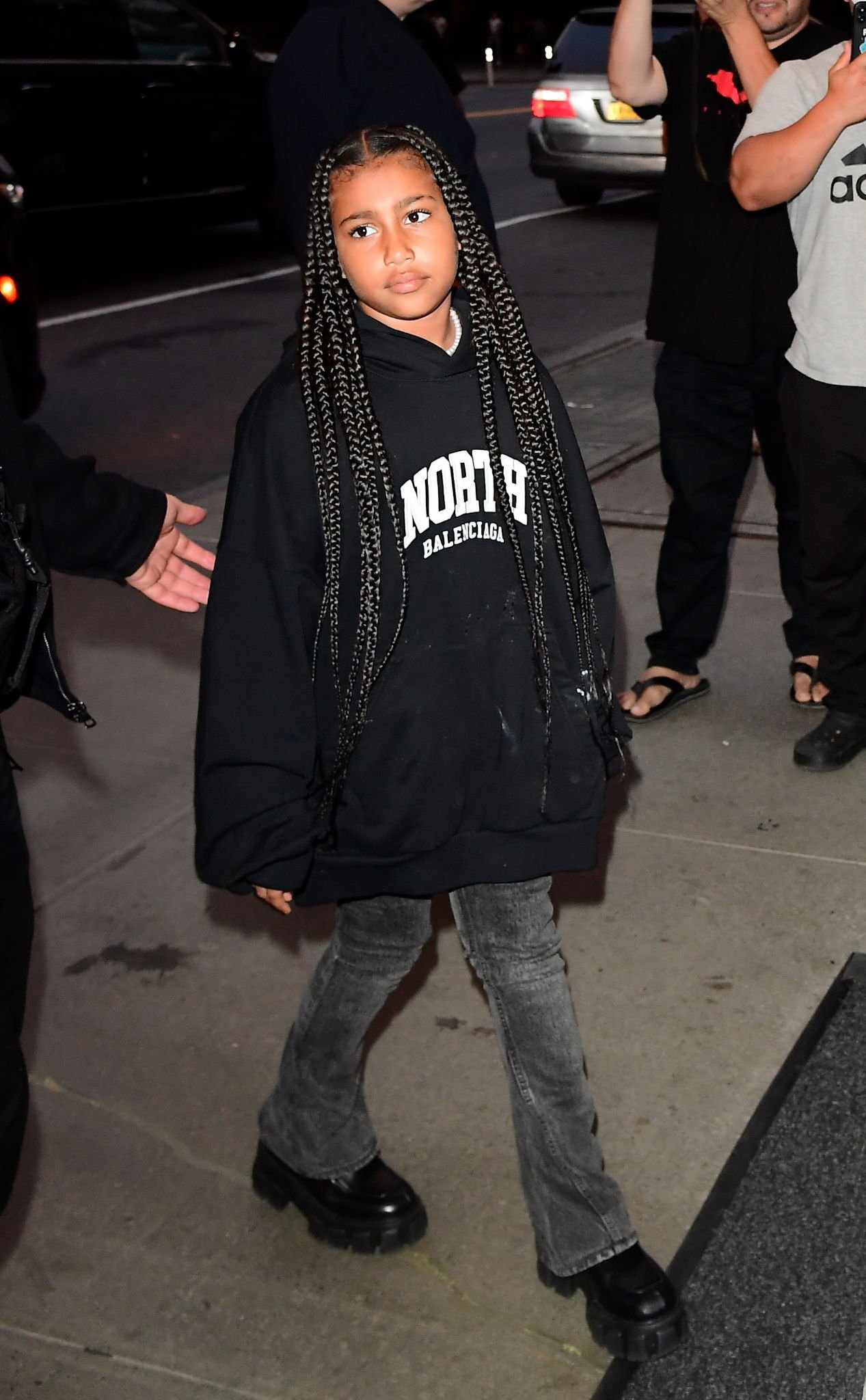 Access_Kardashian_022.png