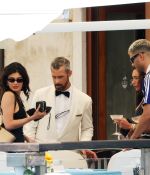 Access_Kardashian_14.jpg