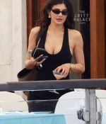 Access_Kardashian_2.jpg