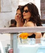 Access_Kardashian_3.jpg
