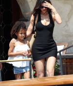 Access_Kardashian_49.jpg