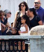 Access_Kardashian_6.jpg