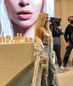 Access_Kardashian_2.JPG