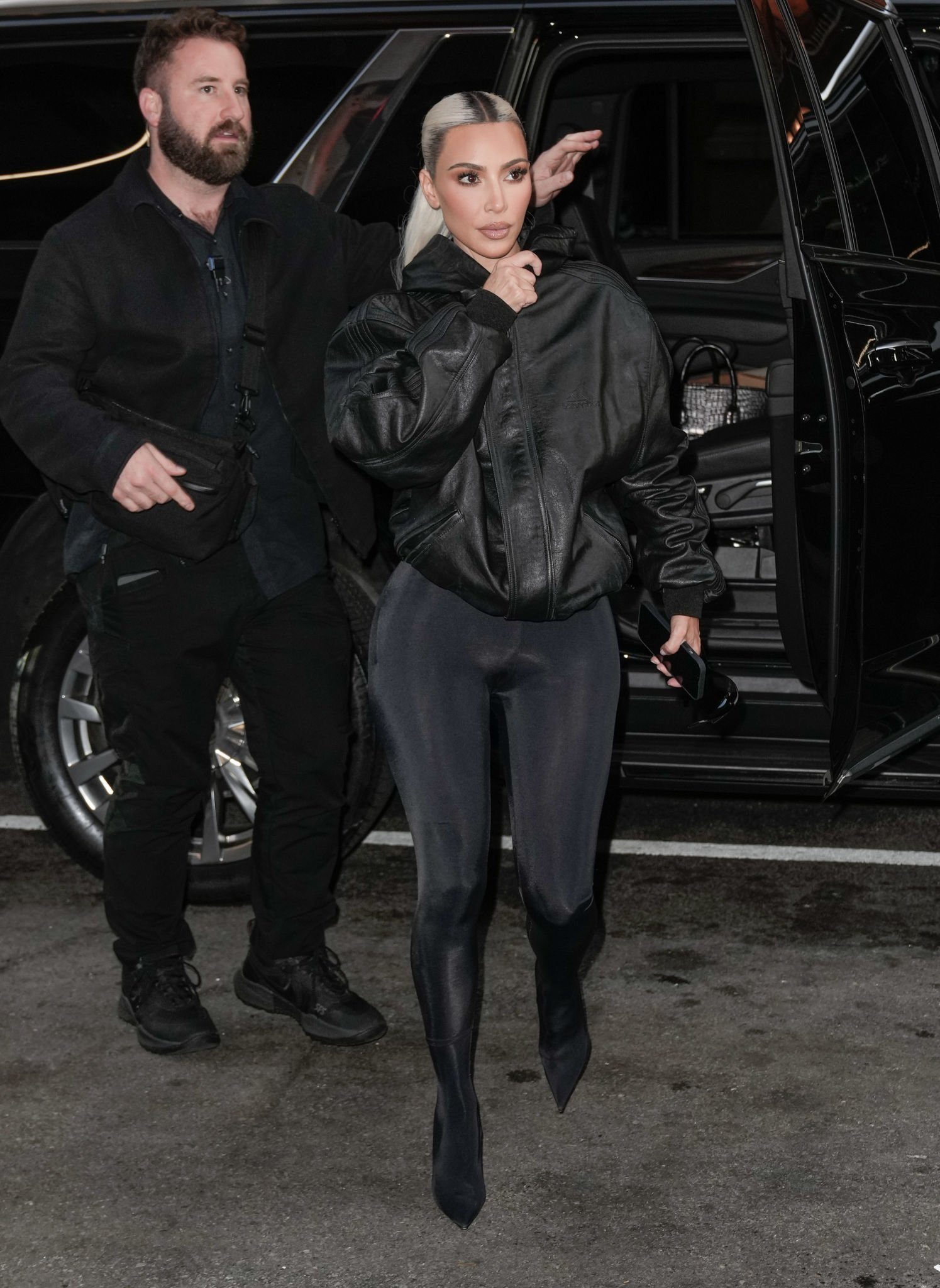 Access_Kardashian_006.png