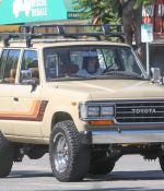 Access_Kardashian_28129.jpg