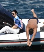 Access_Kardashian_29.jpg