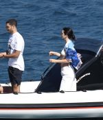 Access_Kardashian_3.jpg