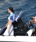 Access_Kardashian_4.jpg