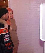 Access_Kardashian_3.jpg
