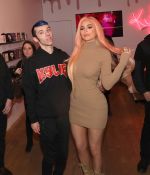 Access_Kardashian_6.jpg