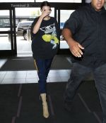 Access_Kardashian_12.jpg