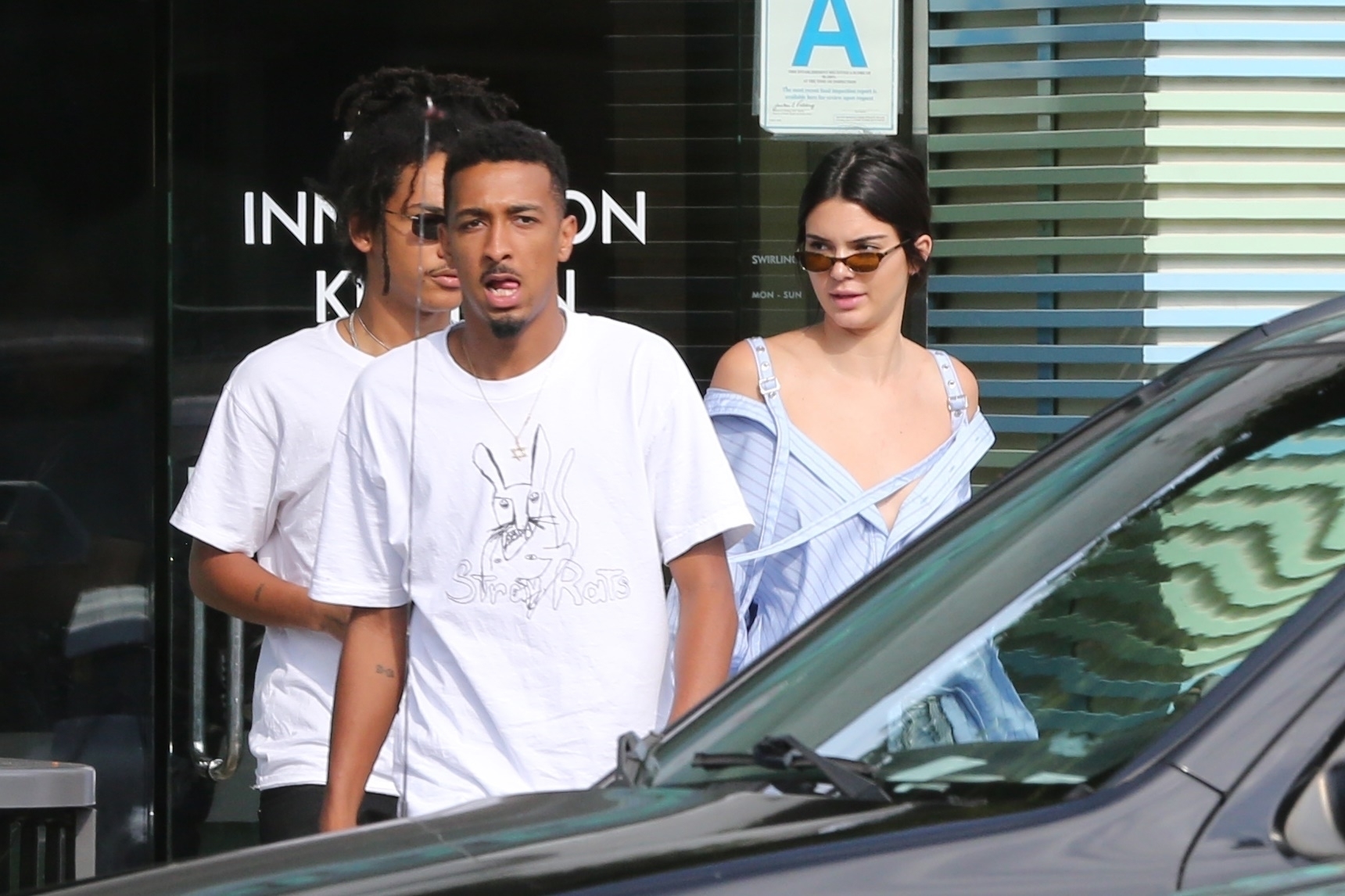 Access_Kardashian_7.jpg
