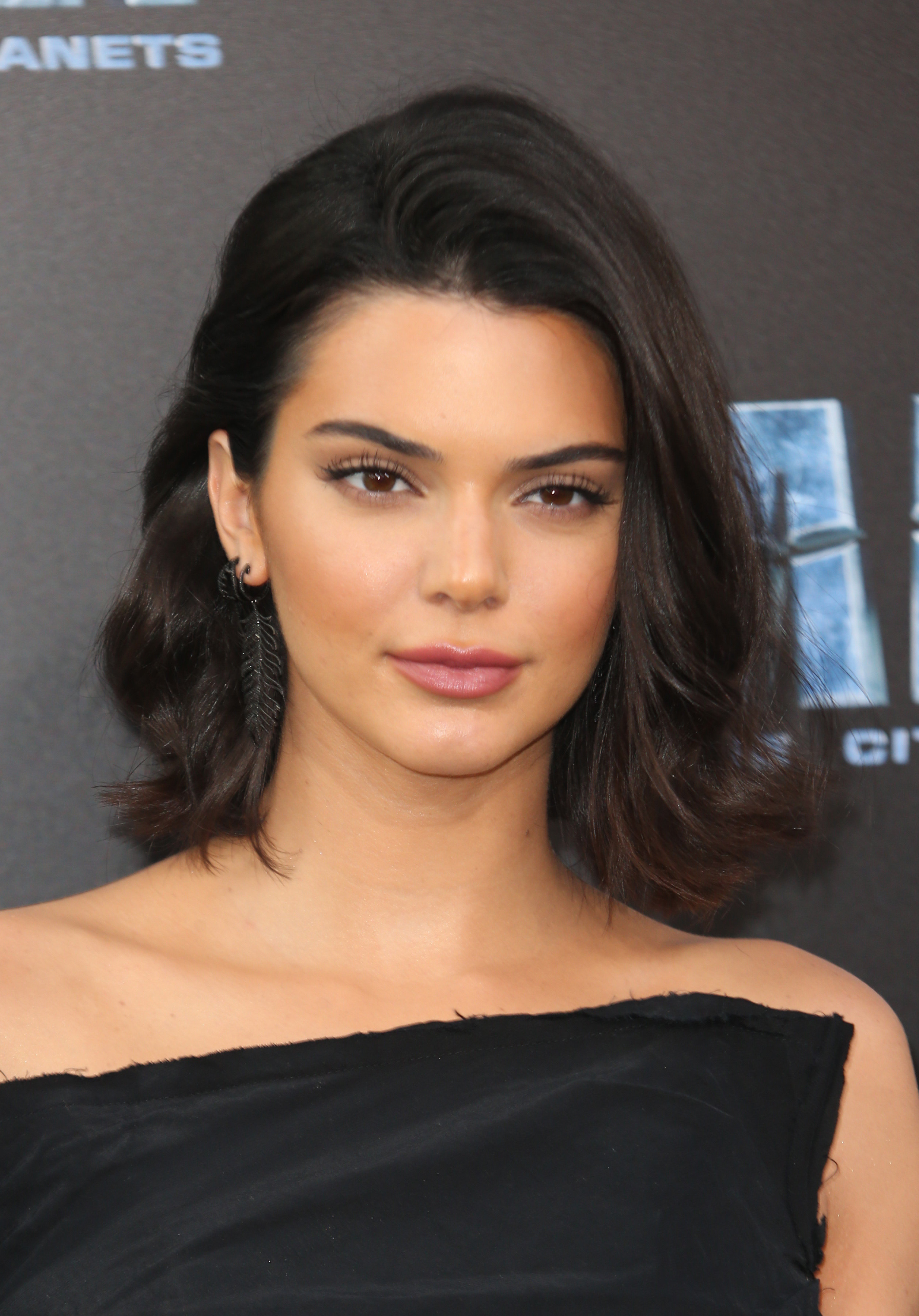 Access_Kardashian_370.jpg