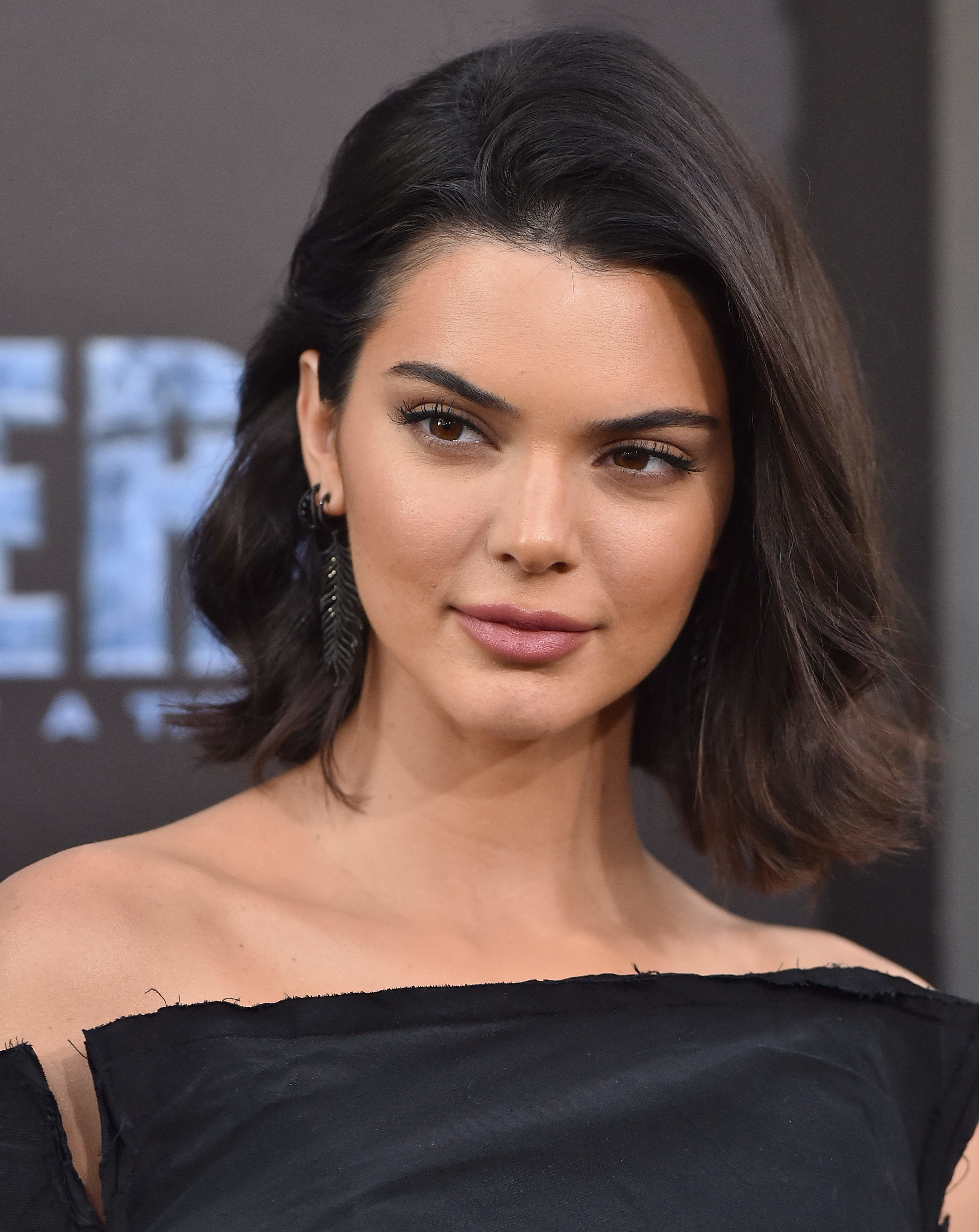 Access_Kardashian_390.jpg