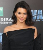 Access_Kardashian_130.jpg