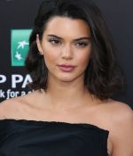 Access_Kardashian_230.jpg