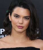 Access_Kardashian_234.jpg