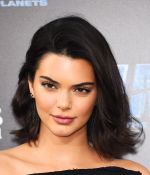 Access_Kardashian_320.jpg