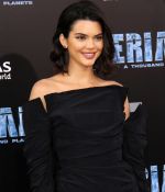 Access_Kardashian_345.jpg