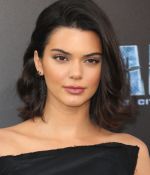 Access_Kardashian_370.jpg