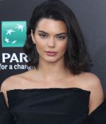 Access_Kardashian_422.jpg