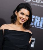 Access_Kardashian_455.jpg