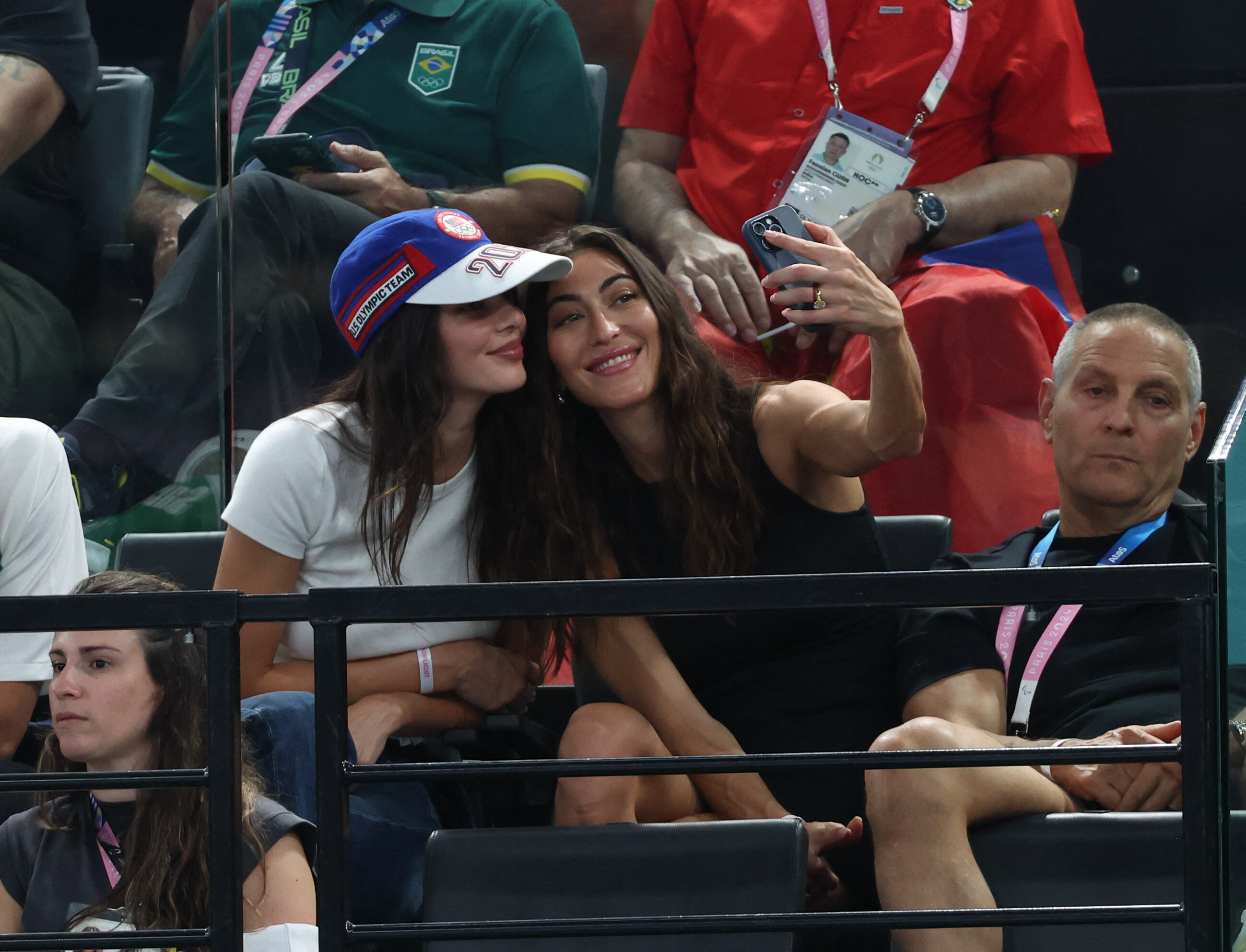 Access_Kardashian_281329.jpg