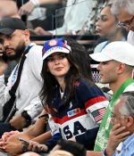 Access_Kardashian_28129.jpg