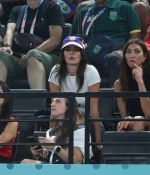Access_Kardashian_281829.jpg
