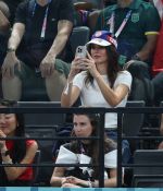 Access_Kardashian_282029.jpg