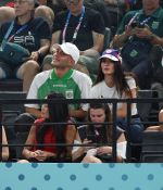Access_Kardashian_28329.jpg