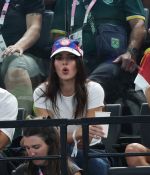 Access_Kardashian_28829.jpg