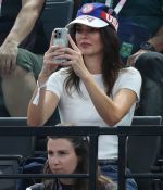 Access_Kardashian~0.jpg