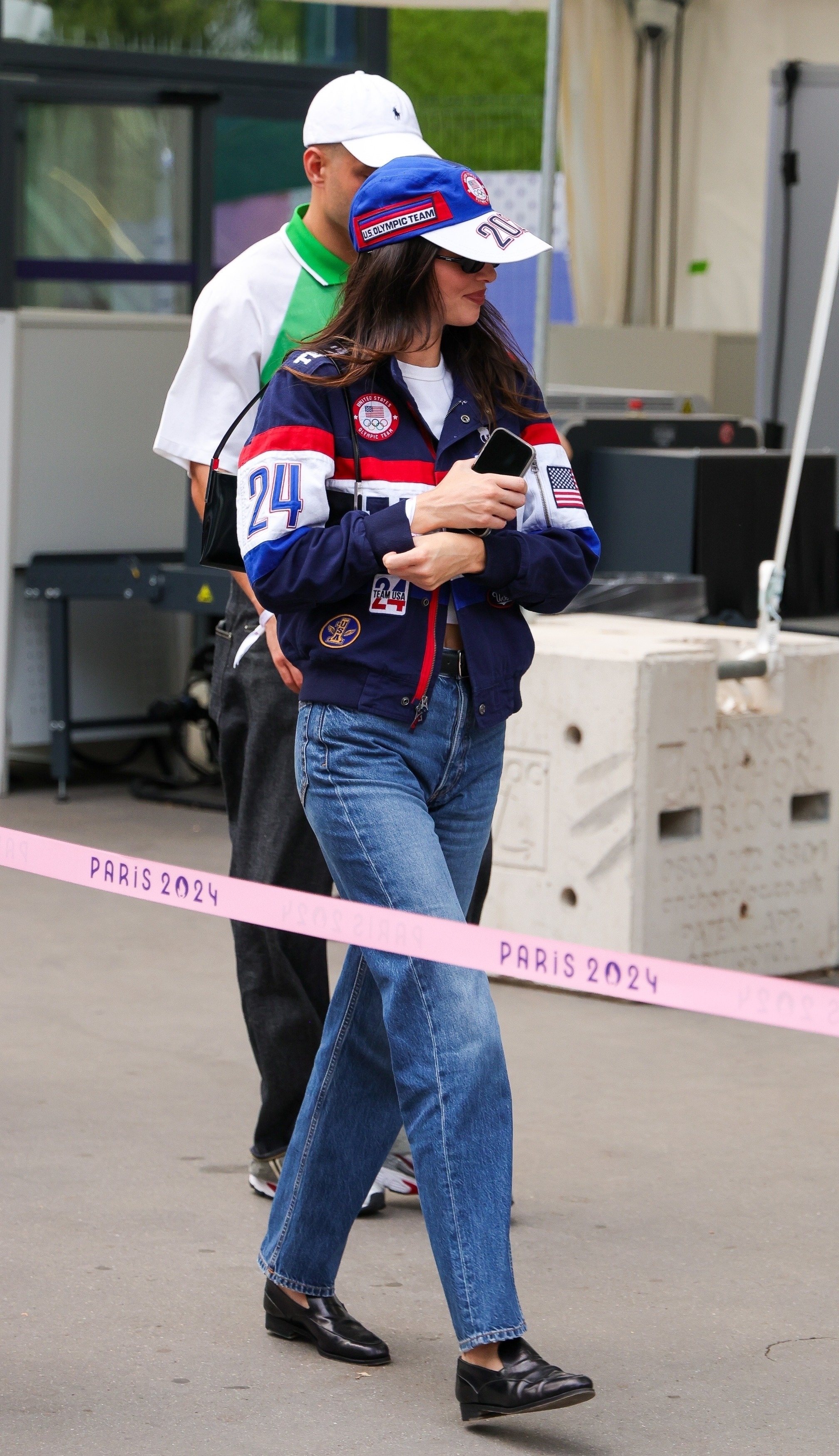 Access_Kardashian_281129.jpg