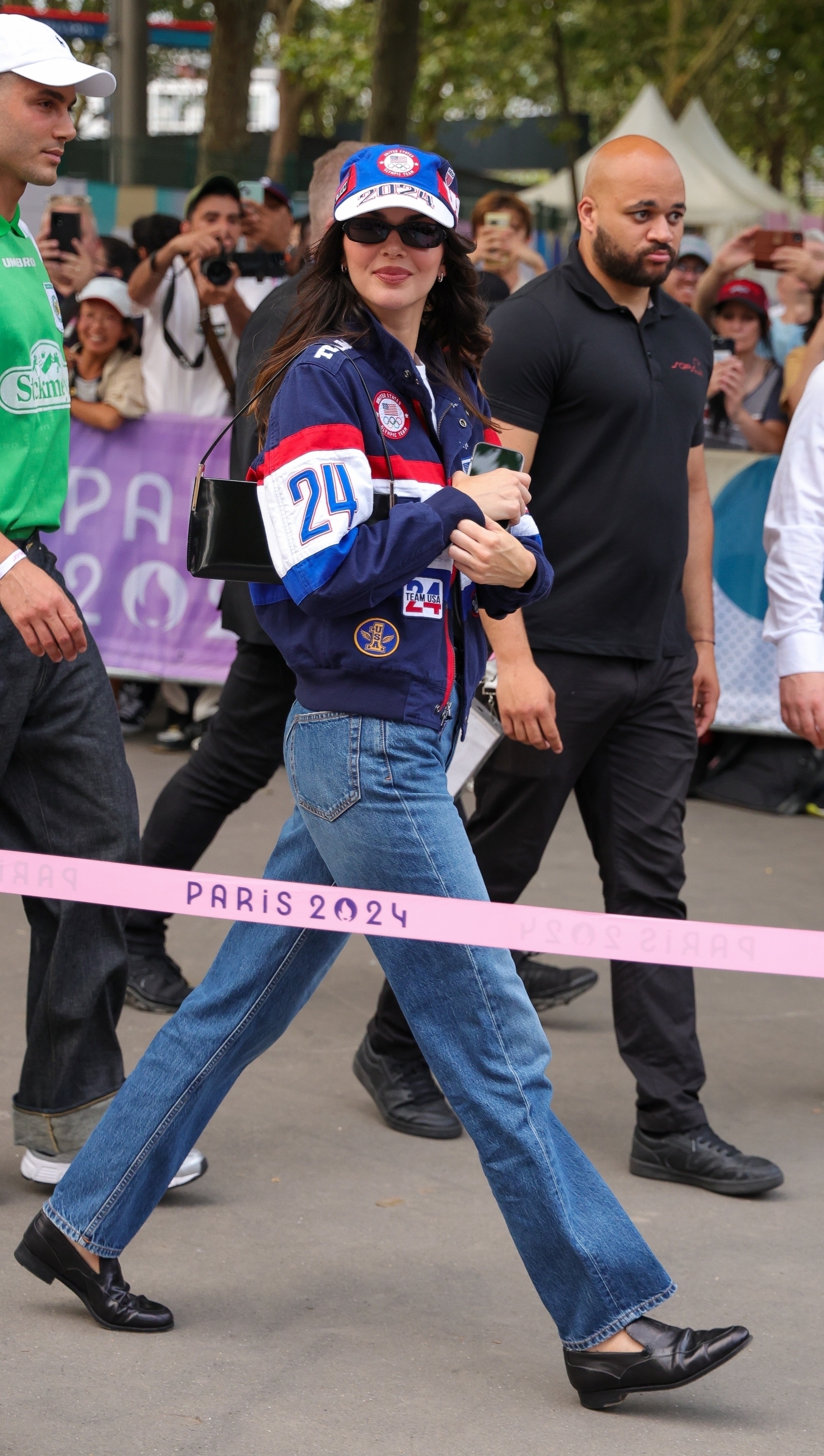 Access_Kardashian_28829.jpg
