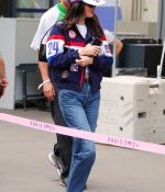 Access_Kardashian_28929~2.jpg