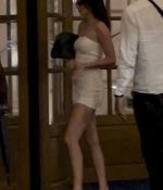 Access_Kardashian_281029~0.jpg