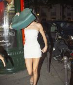 Access_Kardashian_281929.jpg