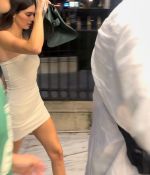 Access_Kardashian_28529~1.jpg