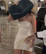 Access_Kardashian_28629~0.jpg